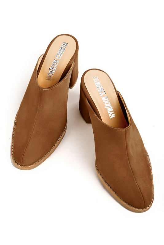 Caramel brown women's clog mules. Round toe. Medium block heels. Top view - Florence KOOIJMAN
